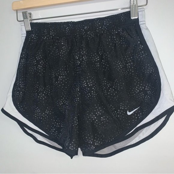 Nike Shorts Women's Size Small Black White Grey Spotted Star Lined Tempo Running - Picture 3 of 8